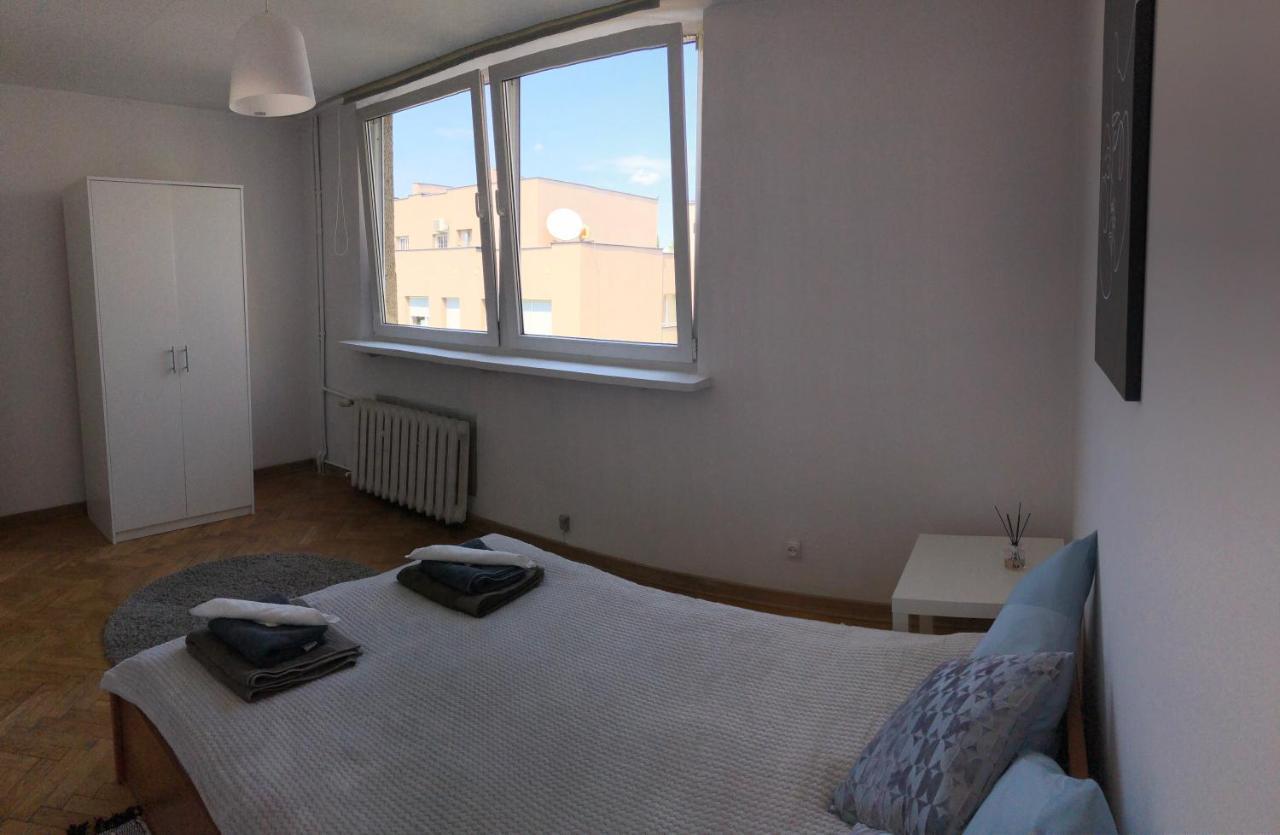 Apartment Swietojerska Варшава Экстерьер фото